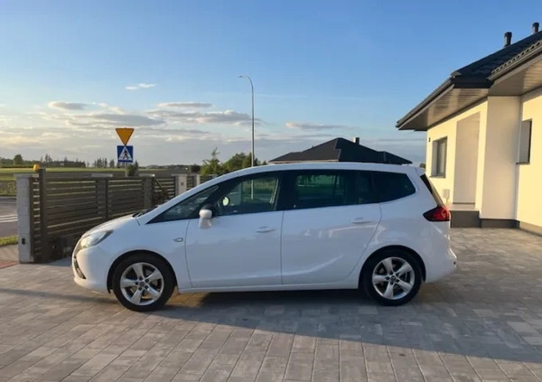 Opel Zafira cena 34900 przebieg: 190000, rok produkcji 2014 z Zambrów małe 301